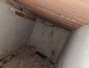 Speleologický průzkum 7. 7. 2025 - Hrobové místo pod kostelem, strop zhotoven novodobě z hurdisů