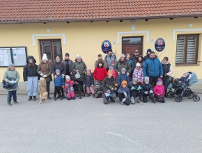 Sraz před obecním úřadem