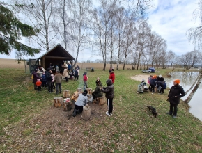 Závěrečná etapa na koupališti (rybníku Novém)