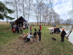 Závěrečná etapa na koupališti (rybníku Novém)